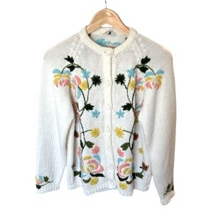 Vintage Acrylic Embroidered Floral Sweater Cardigan Made in Korea Size M - L